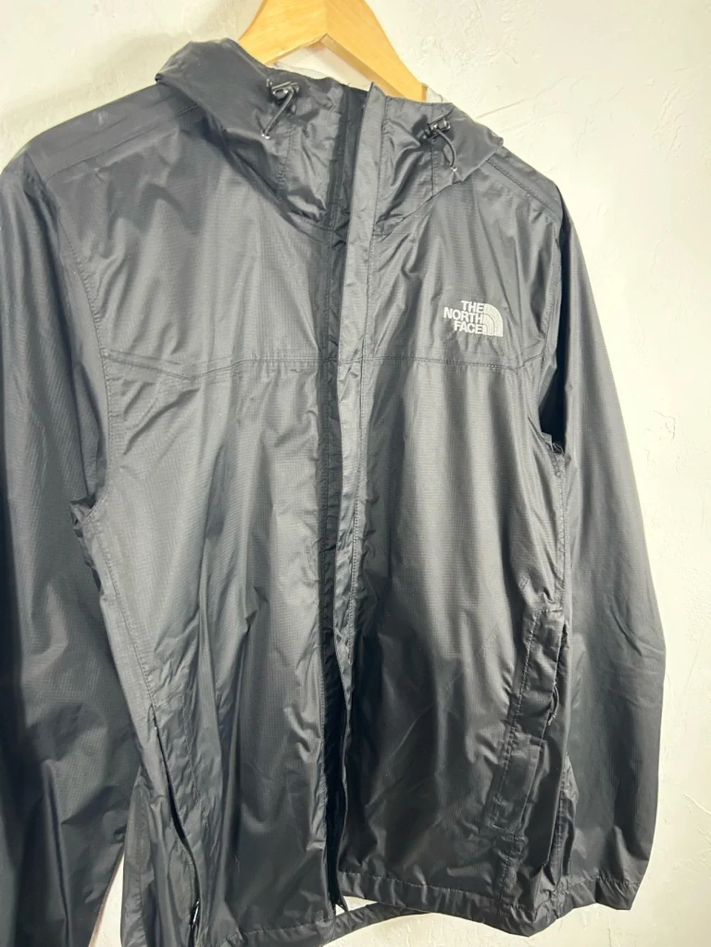 The North Face Men’s Black Cyclone Wind‎ Jacket Size Medium